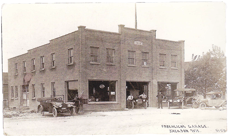 Ray's Auto Body in 1917.
